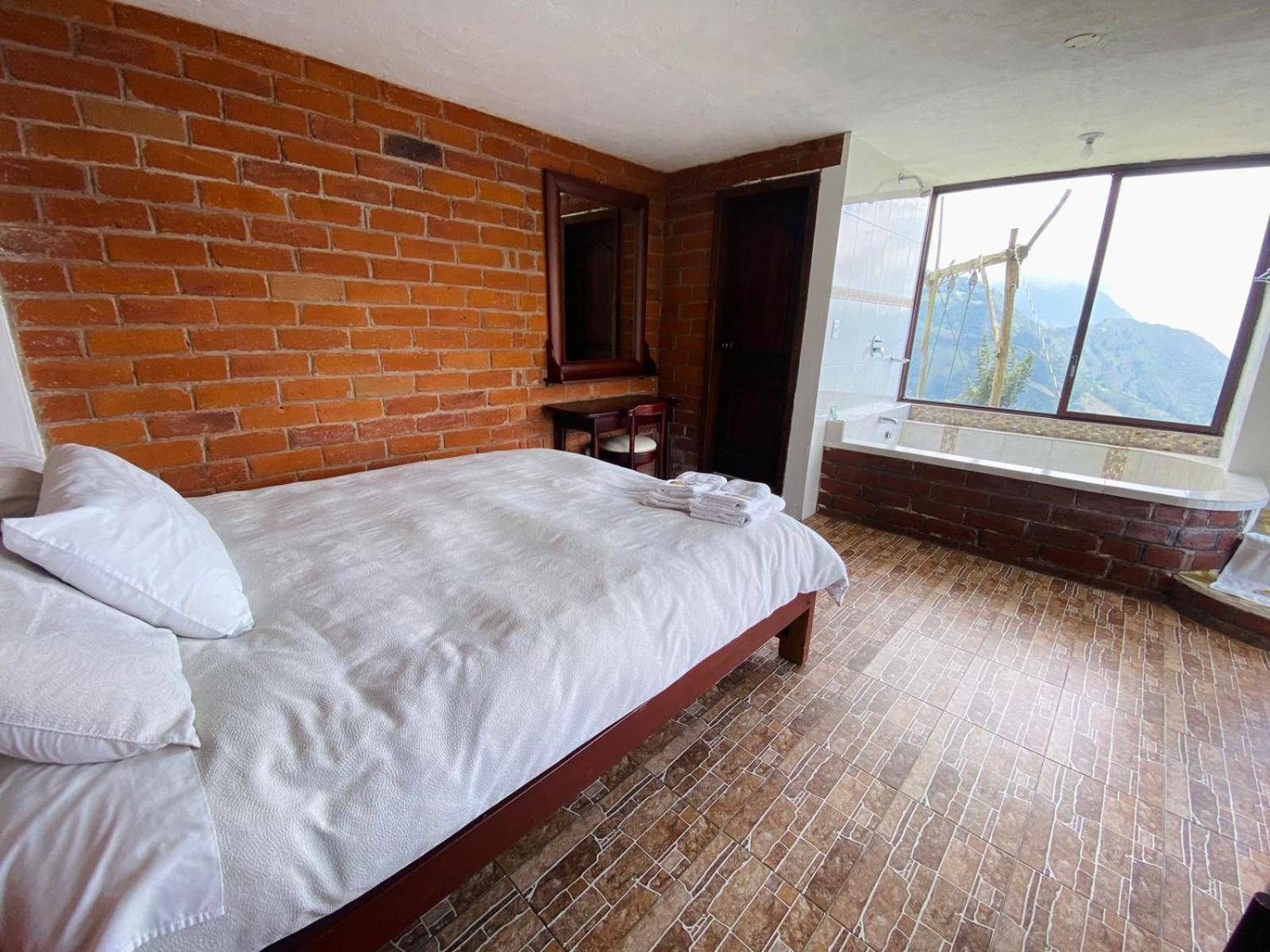 El Descanso * Baños